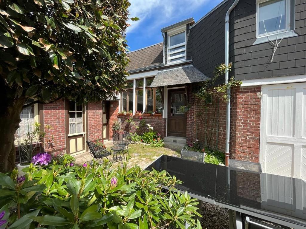 Maison/ Loft Familial A Étretat Eksteriør billede