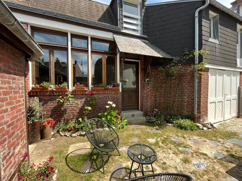 Maison/ Loft Familial A Étretat Eksteriør billede